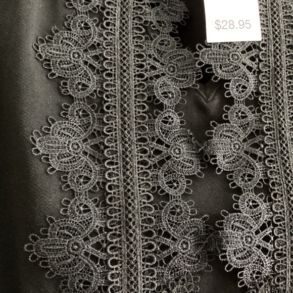 Roz & Ali lace tank BNWT - Picture 4 of 5